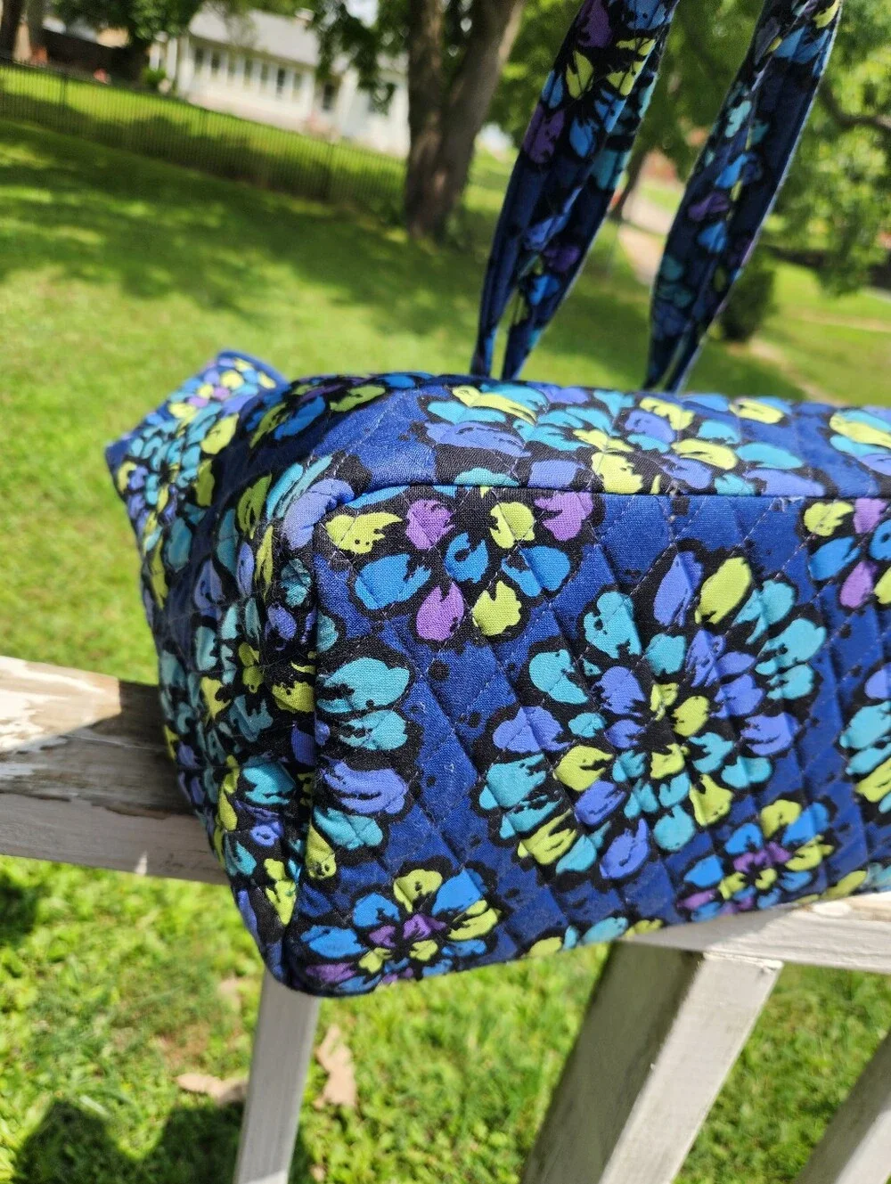 Vera Bradley Large Quilted Tote Bag In Retired Indigo Pop Pattern EUC